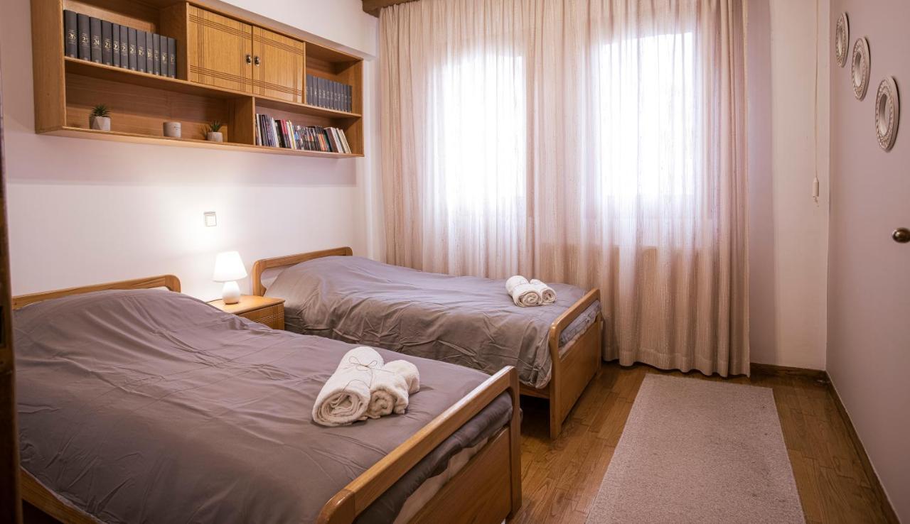 Georgia'S Guesthouse Kastoria Esterno foto
